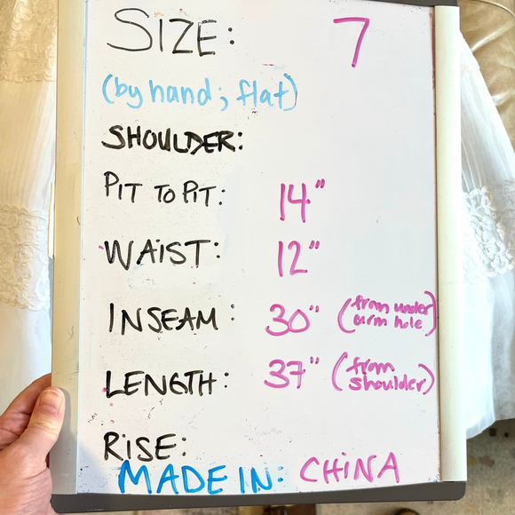 Joan Calabrese Mon Cheri White Communion / Flower Girl Dress Embroidered Lace, 7 - Picture 16 of 16